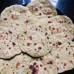 Turai rotis (ridge gourd rotis) A picture of Turai rotis (ridge gourd rotis).