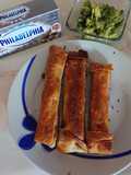 Rollitos rellenos de queso Philadelphia con Chorizo