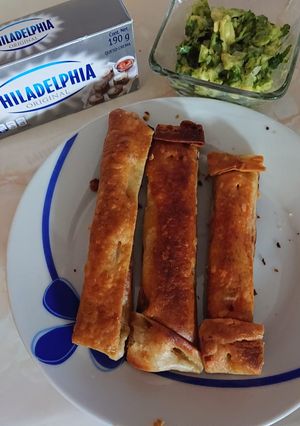 Una foto de Rollitos rellenos de queso Philadelphia con Chorizo