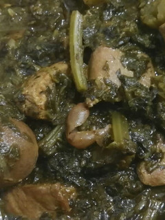 عکسی از دستور خورشت کرفس با گوشت بوقلمون