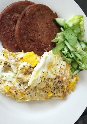 A picture of Over hard eggs.