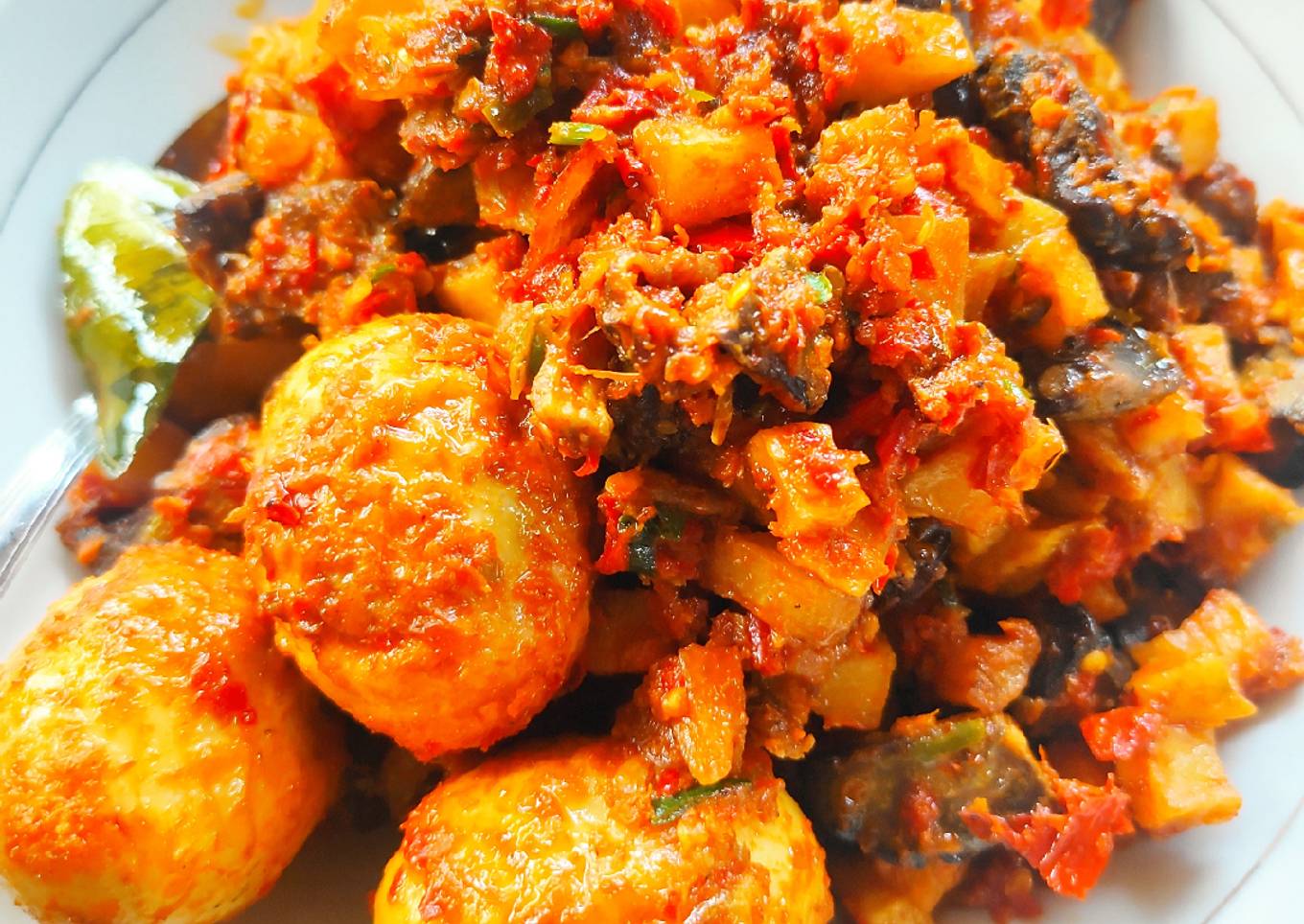 Ati Ampela Balado