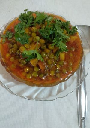 વટાણા નું શાક (Vatana Shak Recipe In Gujarati) રેસીપી મુખ્ય ફોટો