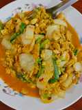 เนื้อปูผัดผงกะหรี่