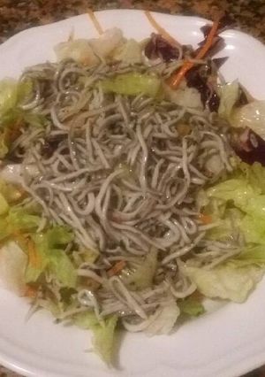 Foto principal de Ensalada templada de gulas