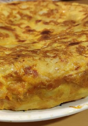 Foto principal de Tortilla de patatas y chorizo