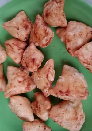 मिनी समोसा (mini samosa recipe in Hindi) रेसिपी मुख्य फोटो