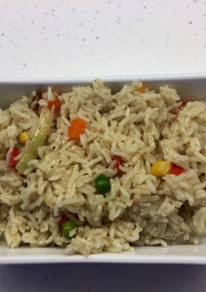 O poză a rețetei Orez basmati cu legume.