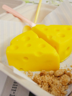 免烤箱「卡通起士蛋糕」可愛到不行♪ 的食譜成品照片