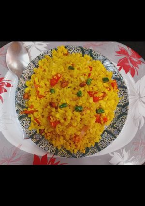 पोहा(Poha recipe in Hindi) रेसिपी मुख्य फोटो