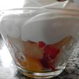 Macedonia de frutas con nata