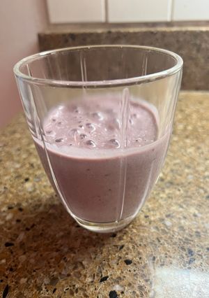 A picture of Blackberry Cream Pie Smoothie.