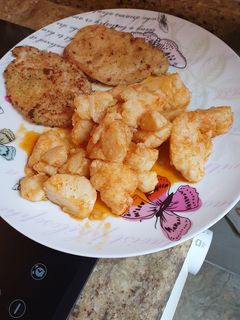 Una foto de Coliflor con pimentón y cinta de lomo empanada