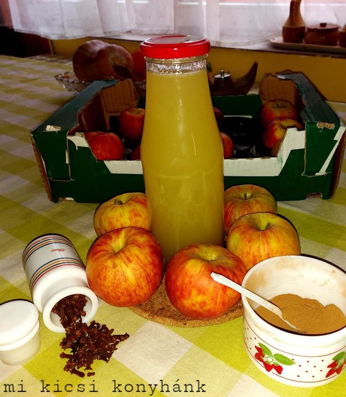 Alma szörp recept fotója