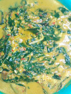 Foto resep Gulai daun singkong tumbuk telor ceplok