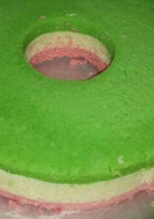 Foto resep Bolu lapis kukus😋😋