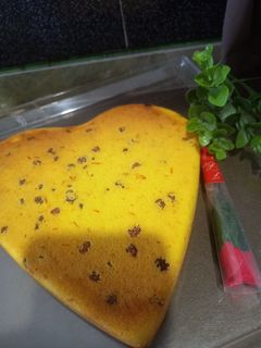 عکسی از دستور کیک زعفرانی و کشمشی😋