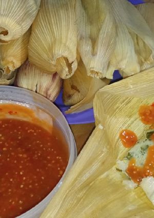 Una foto de ~Tamales de chepil~