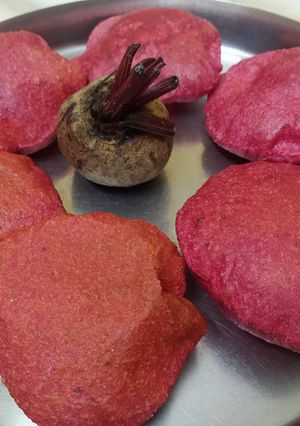 A picture of Beetroot puri.