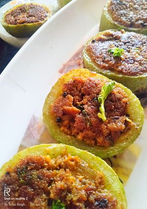 A picture of Stuffed Lauki Rings.