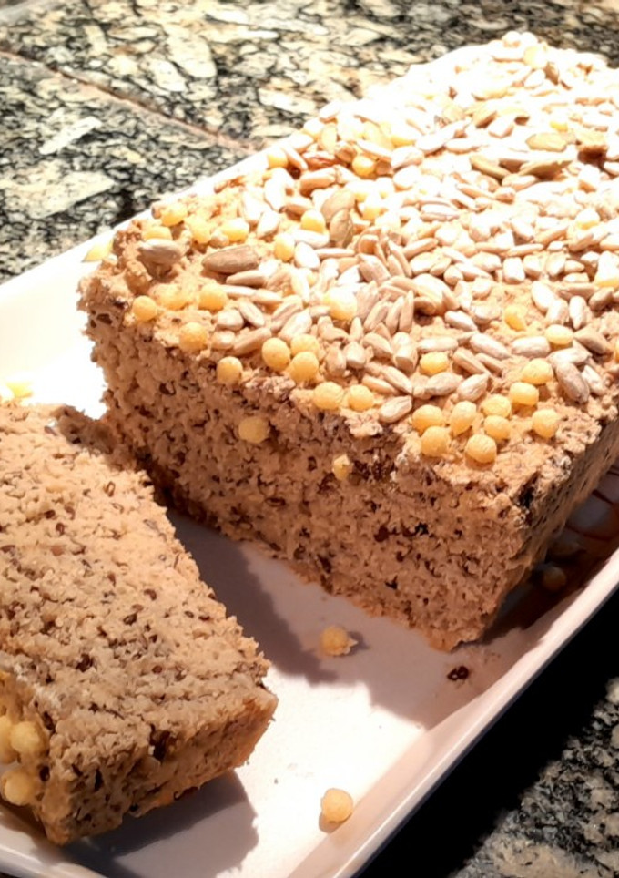 Una foto de Pan de avena y semillas