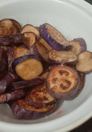 A picture of Fry masala baingan.