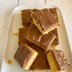A picture of Caramel Shortbread.