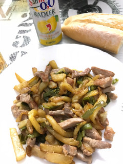 Una foto de Fritada de magro, pimiento italiano y patatas