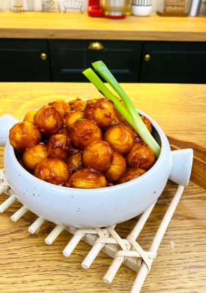 Foto resep Bola-bola mochi kentang pedas manis