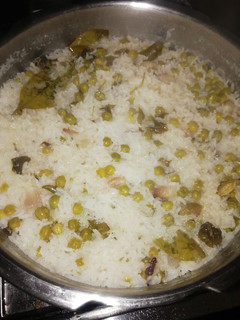 பச்சைப்பட்டாணி குஸ்கா(green peas kushka recipe in tamil) செய்முறை முக்கிய புகைப்படம்