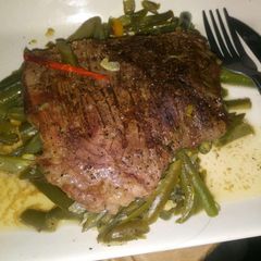 A picture of Anita's Fabulous Shoulder Steak With Green Beans.