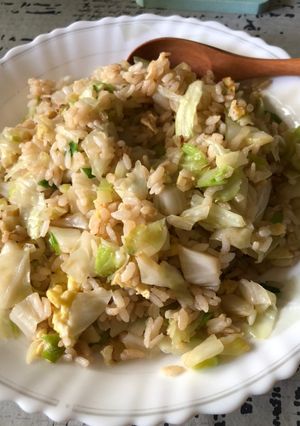 青菜蛋炒飯 的食譜成品照片