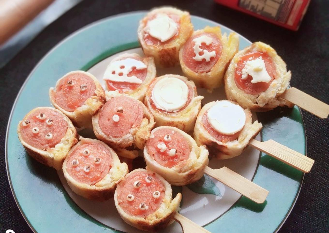 Cara Gampang Menyiapkan Sate Roti Sosis(SAROSO) yang Enak Banget
