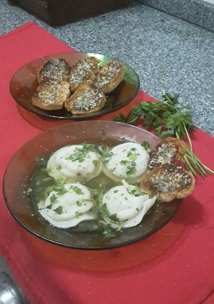 Una foto de Sorrentinos al brodo