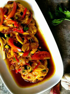 Foto resep Telur Ceplok Kuah Kecap #PR_RecookMasakanBerkuah