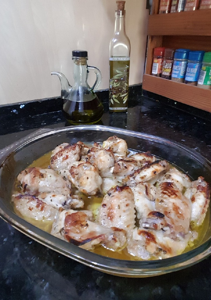 Una foto de Alitas de pollo al horno