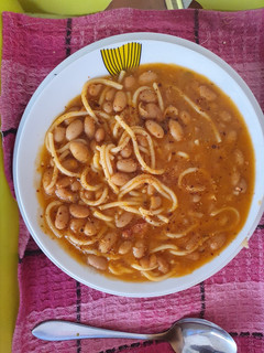Una foto de Porotos con rienda 🇨🇱🇩🇴🇨🇱🇩🇴🇨🇱