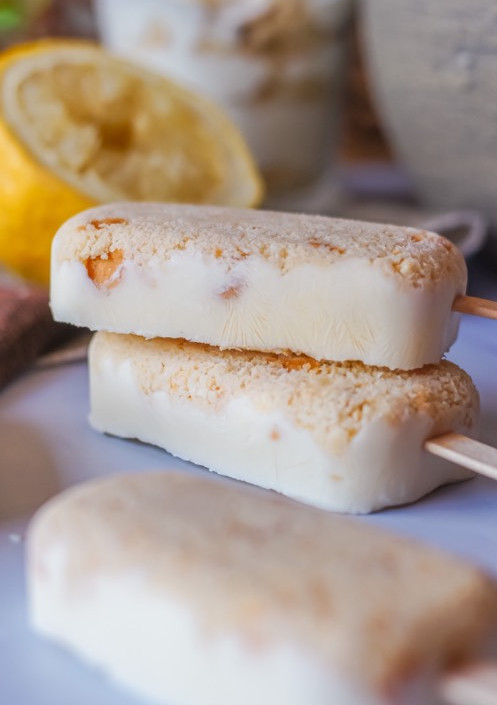 Una foto de Helados lemon pie