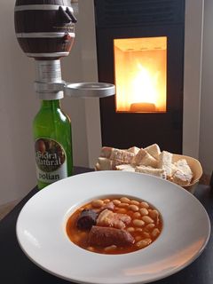 Una foto de Fabada asturiana