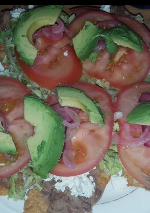 Una foto de Tostadas de frijol