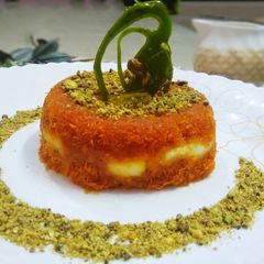 A picture of Caramel and Cheese Kunafeh.