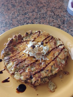 Una foto de Tortilla express con sobras de papas al horno 😁✨