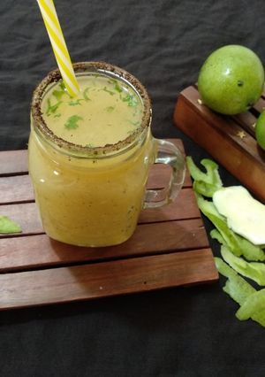 आम पन्ना (Aam Panna recipe in Hindi) रेसिपी मुख्य फोटो