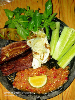 Foto resep Sambal acan limau kuit(sambal banjar)