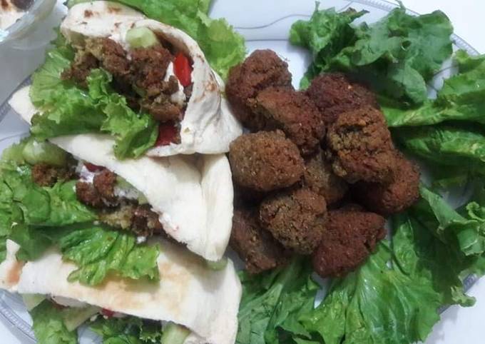 Step-by-Step Guide to Make Homemade 🥙🥙🥙 🥗🥗Falafel and falafel pita sandwich 🥙🥙🥙🥗🥗🥗 #KokabandCookpad