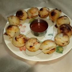 A picture of Veg stuff appam.