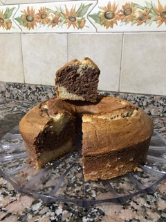 Una foto de Budín esponjoso marmolado
