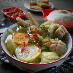 รูปของ Sop Bakso Rolade