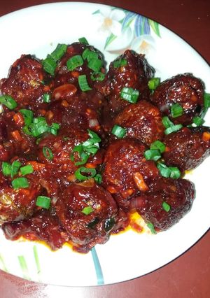 A picture of Veg Manchurian.