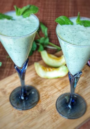 A picture of Melon mint smoothie.